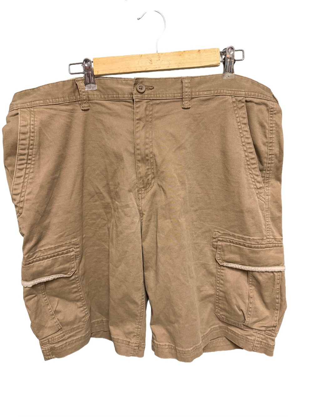 Sun River Clothing Co Men's Size 42 Khaki Cargo Shorts